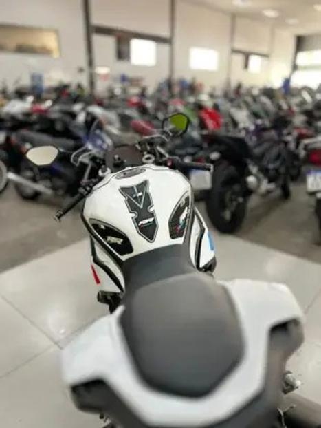 BMW S 1000 RR HP4 STREET, Foto 4