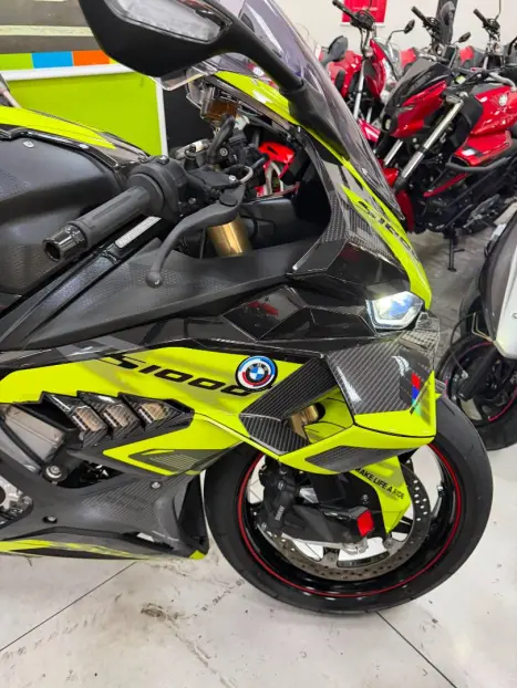 BMW S 1000 RR HP4 STREET, Foto 3