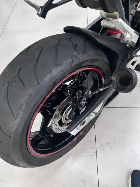 BMW S 1000 RR HP4 STREET, Foto 8
