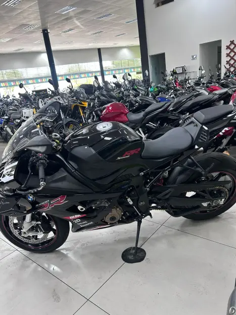 BMW S 1000 RR HP4 STREET, Foto 2