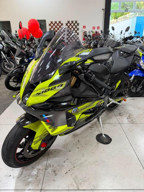 BMW S 1000 RR HP4 STREET, Foto 1