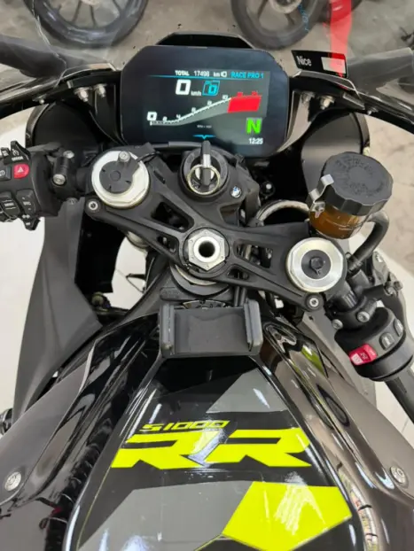 BMW S 1000 RR M, Foto 17