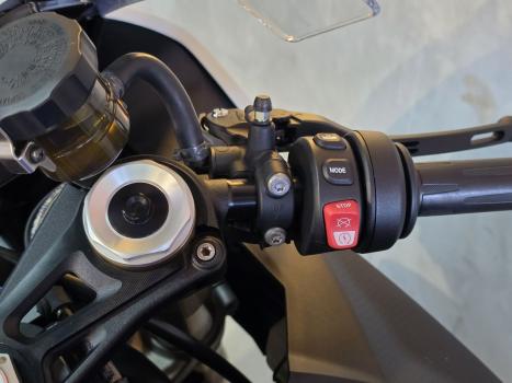 BMW S 1000 RR M, Foto 12