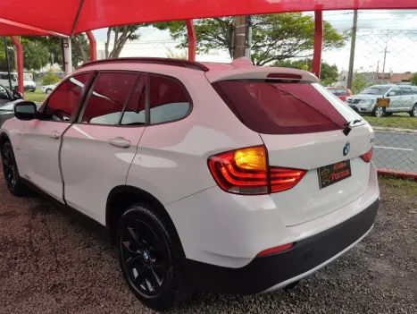 BMW X1 2.0 16V 4P 18I S DRIVE AUTOM�TICO, Foto 3