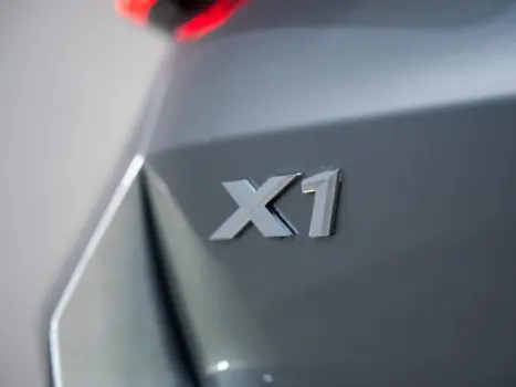 BMW X1 2.0 16V 4P S DRIVE 20I SPORT AUTOM�TICO, Foto 16