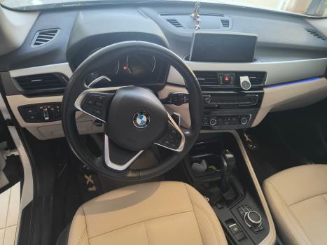 BMW X1 2.0 16V 4P SDRIVE 20I ACTIVEFLEX TURBO AUTOMTICO, Foto 4