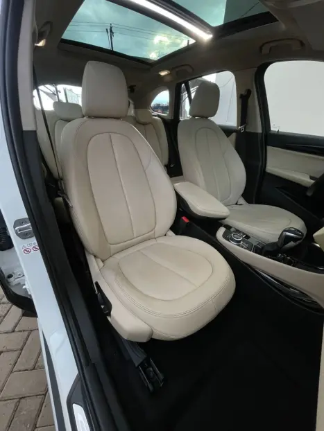 BMW X1 2.0 16V 4P SDRIVE 20I X-LINE ACTIVEFLEX TURBO AUTOM�TICO, Foto 13