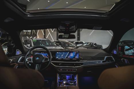 BMW X6 4.4 V8 32V 4P M COMPETITION BI-TURBO AUTOMÁTICO, Foto 17 BMW X6 4.4 V8 32V 4P M COMPETITION BI-TURBO AUTOMÁTICO, Foto 17