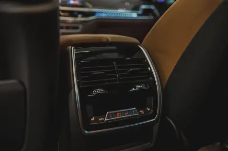 BMW X6 4.4 V8 32V 4P M COMPETITION BI-TURBO AUTOMÁTICO, Foto 22 BMW X6 4.4 V8 32V 4P M COMPETITION BI-TURBO AUTOMÁTICO, Foto 22