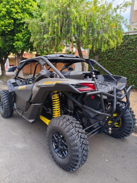 BRP CAN-AM Maverick X3 SSV 1000 Turbo , Foto 5