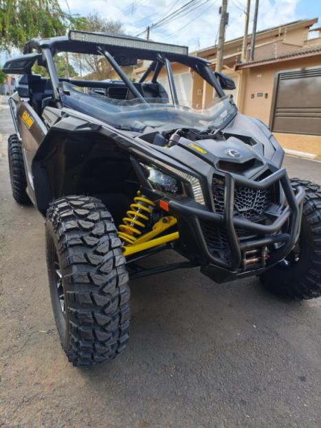 BRP CAN-AM Maverick X3 SSV 1000 Turbo , Foto 11