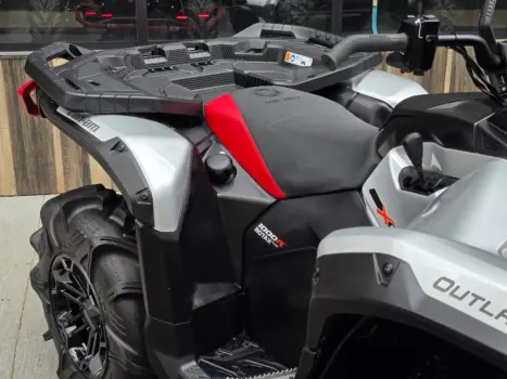 BRP CAN-AM Max Limited 1000 , Foto 3