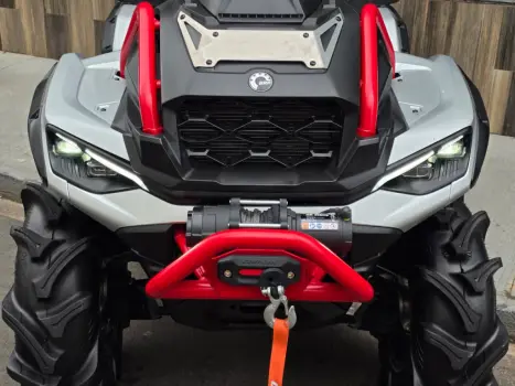 BRP CAN-AM Max Limited 1000 , Foto 6