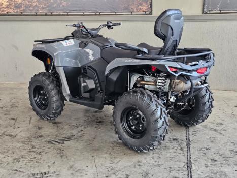 BRP CAN-AM Outlander 500, Foto 2