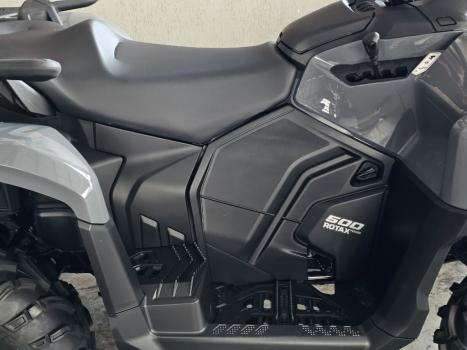 BRP CAN-AM Outlander 500, Foto 8