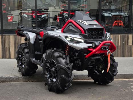 BRP CAN-AM Outlander XMR 1000, Foto 3