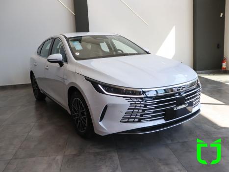 BYD King 1.5 16V 4P GS DM-I PHEV AUTOMTICO, Foto 1