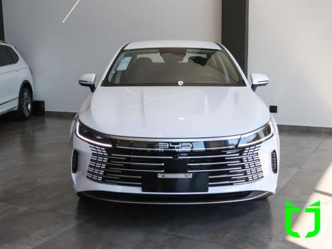 BYD King 1.5 16V 4P GS DM-I PHEV AUTOMTICO, Foto 2