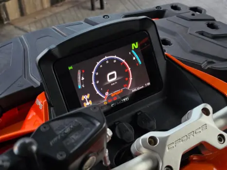 CF MOTO CForce 1000 , Foto 8