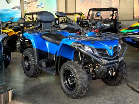 CF MOTO CForce 450 L , Foto 1