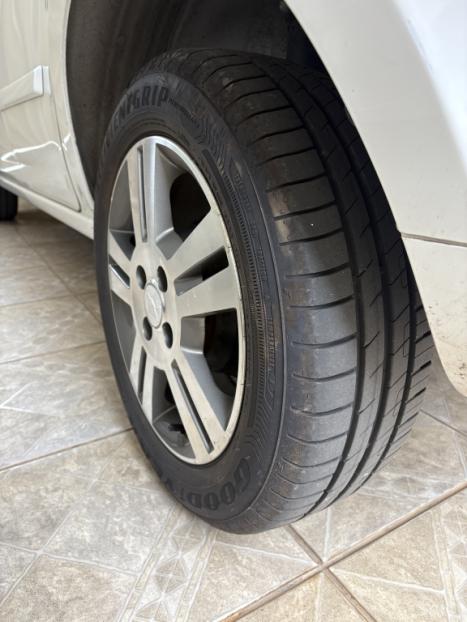 CHEVROLET Agile 1.4 4P LTZ FLEX, Foto 4 CHEVROLET Agile 1.4 4P LTZ FLEX, Foto 4