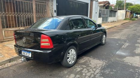 CHEVROLET Astra Sedan 2.0 4P FLEX ELEGANCE AUTOM�TICO, Foto 4