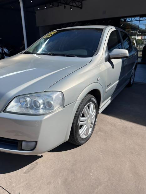 CHEVROLET Astra Sedan 1.8 4P CONFORT �LCOOL, Foto 4