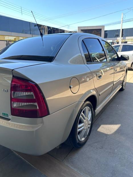 CHEVROLET Astra Sedan 1.8 4P CONFORT �LCOOL, Foto 8