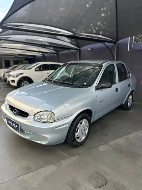 CHEVROLET Classic Sedan 1.0 4P FLEX SPIRIT, Foto 3 CHEVROLET Classic Sedan 1.0 4P FLEX SPIRIT, Foto 3