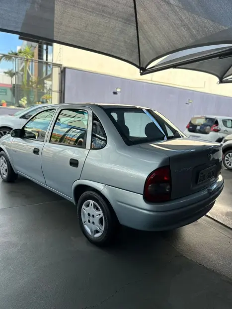 CHEVROLET Classic Sedan 1.0 4P FLEX SPIRIT, Foto 4 CHEVROLET Classic Sedan 1.0 4P FLEX SPIRIT, Foto 4