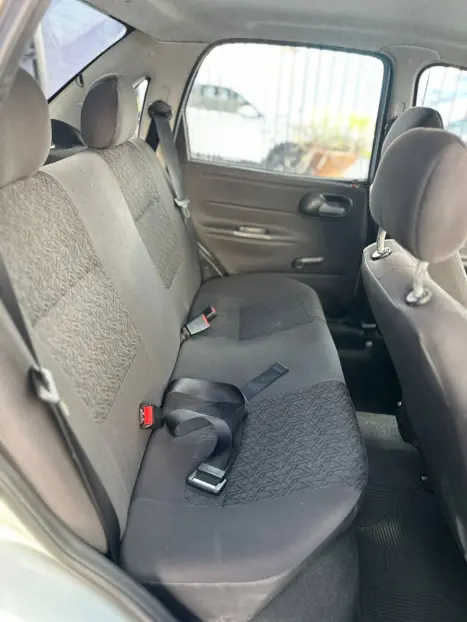 CHEVROLET Classic Sedan 1.0 4P FLEX SPIRIT, Foto 7 CHEVROLET Classic Sedan 1.0 4P FLEX SPIRIT, Foto 7