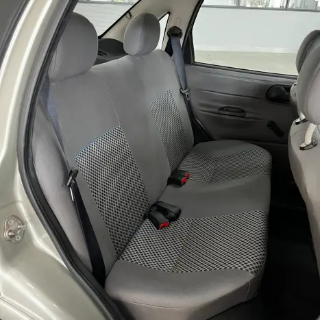 CHEVROLET Classic Sedan 1.0 4P VHCE FLEX, Foto 15