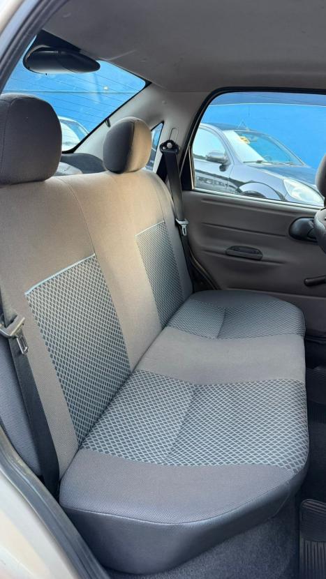 CHEVROLET Classic Sedan 1.0 4P VHCE FLEX LS, Foto 10