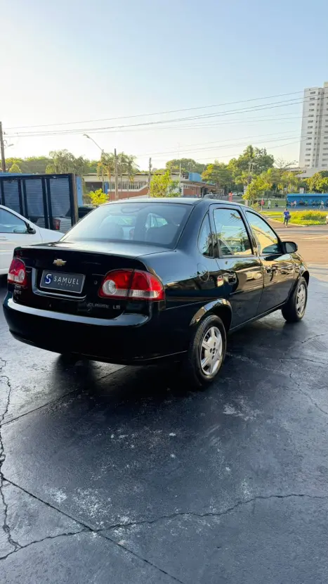 CHEVROLET Classic Sedan 1.0 4P, Foto 4