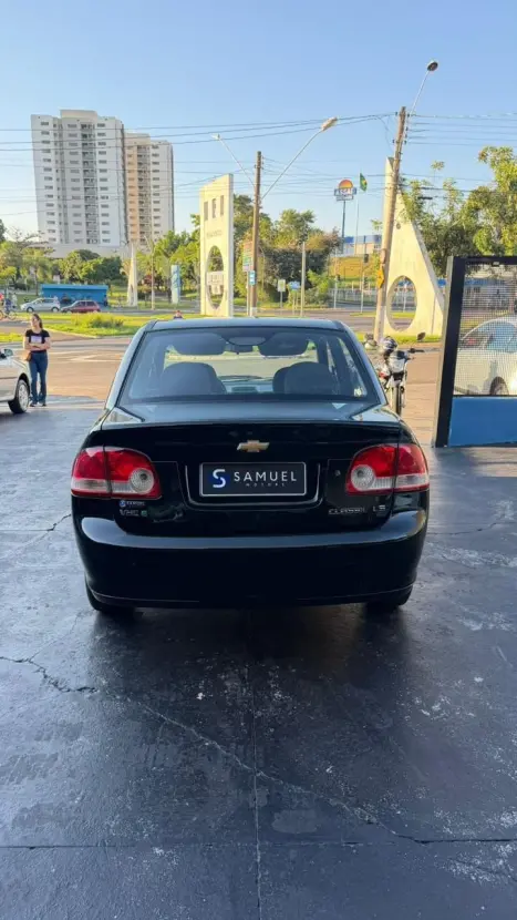 CHEVROLET Classic Sedan 1.0 4P, Foto 5