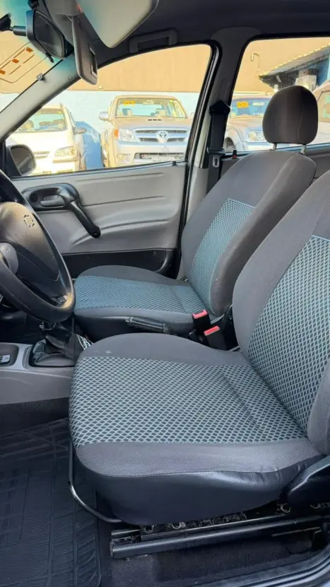 CHEVROLET Classic Sedan 1.0 4P, Foto 9