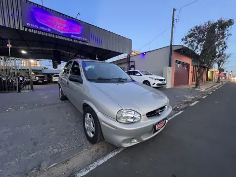 CHEVROLET Classic Sedan 1.0 4P, Foto 4