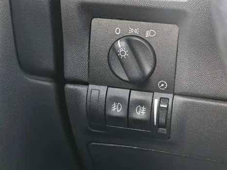 CHEVROLET Corsa Hatch 1.4 4P PREMIUM FLEX, Foto 10