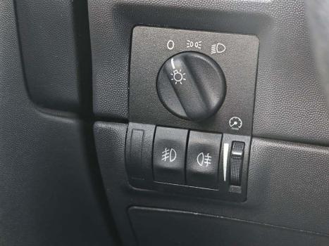 CHEVROLET Corsa Hatch 1.4 4P PREMIUM FLEX, Foto 16