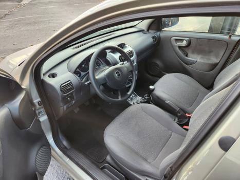 CHEVROLET Corsa Sedan 1.4 4P PREMIUM FLEX, Foto 8 CHEVROLET Corsa Sedan 1.4 4P PREMIUM FLEX, Foto 8