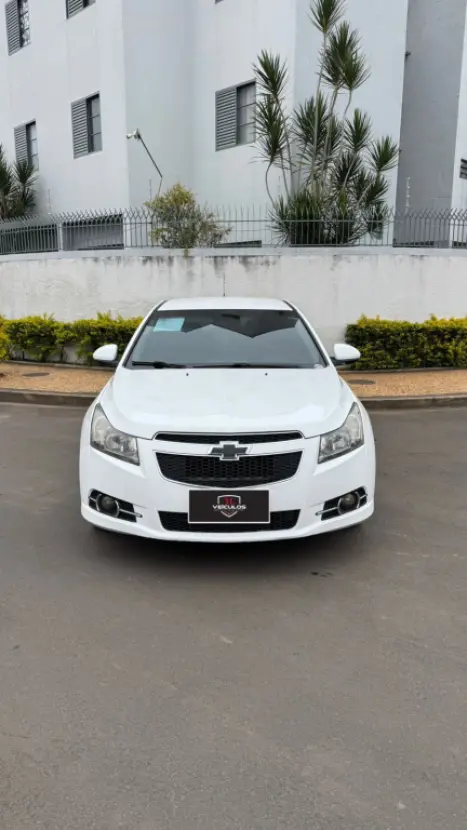 CHEVROLET Cruze Hatch 1.8 16V 4P LT SPORT6 FLEX AUTOM�TICO, Foto 2