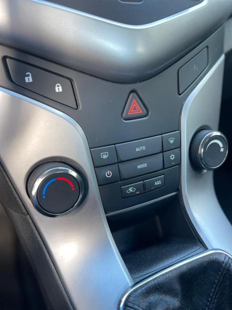 CHEVROLET Cruze Sedan 1.8 16V 4P LT ECOTEC FLEX, Foto 15