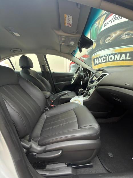 CHEVROLET Cruze Sedan 1.8 16V 4P LT ECOTEC FLEX AUTOM�TICO, Foto 9