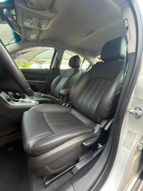 CHEVROLET Cruze Sedan 1.8 16V 4P LT ECOTEC FLEX AUTOM�TICO, Foto 13