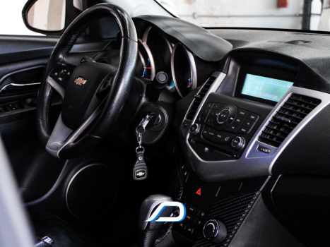 CHEVROLET Cruze Sedan 1.8 16V 4P LT ECOTEC FLEX AUTOM�TICO, Foto 9