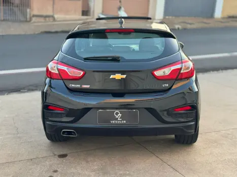 CHEVROLET Cruze Sedan 1.4 16V 4P LTZ FLEX TURBO AUTOM�TICO, Foto 10