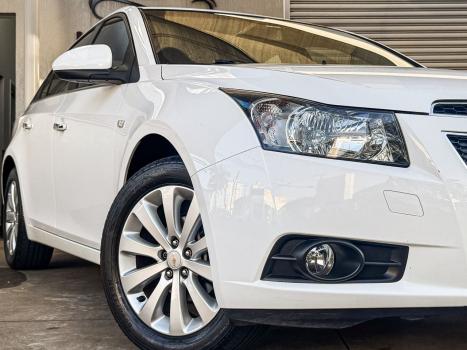 CHEVROLET Cruze Sedan 1.8 16V 4P LTZ ECOTEC FLEX AUTOM�TICO, Foto 2