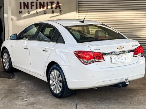 CHEVROLET Cruze Sedan 1.8 16V 4P LTZ ECOTEC FLEX AUTOM�TICO, Foto 4
