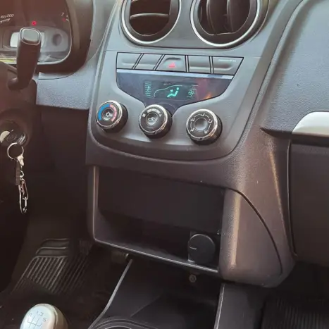 CHEVROLET Montana 1.4 FLEX LS, Foto 8 CHEVROLET Montana 1.4 FLEX LS, Foto 8