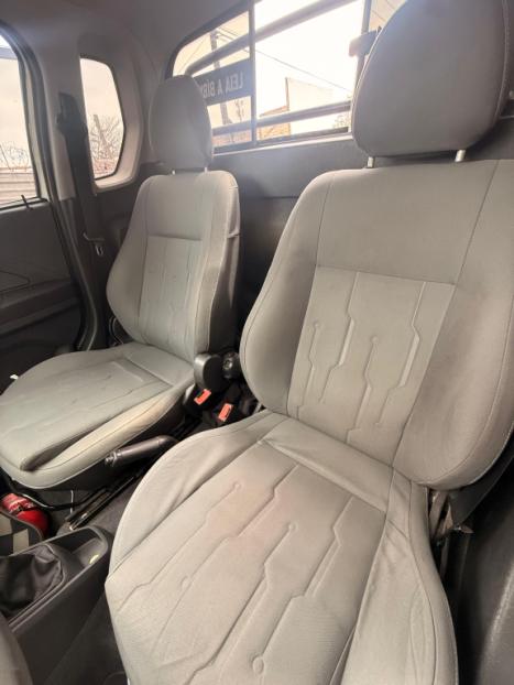 CHEVROLET Montana 1.4 FLEX LS, Foto 2